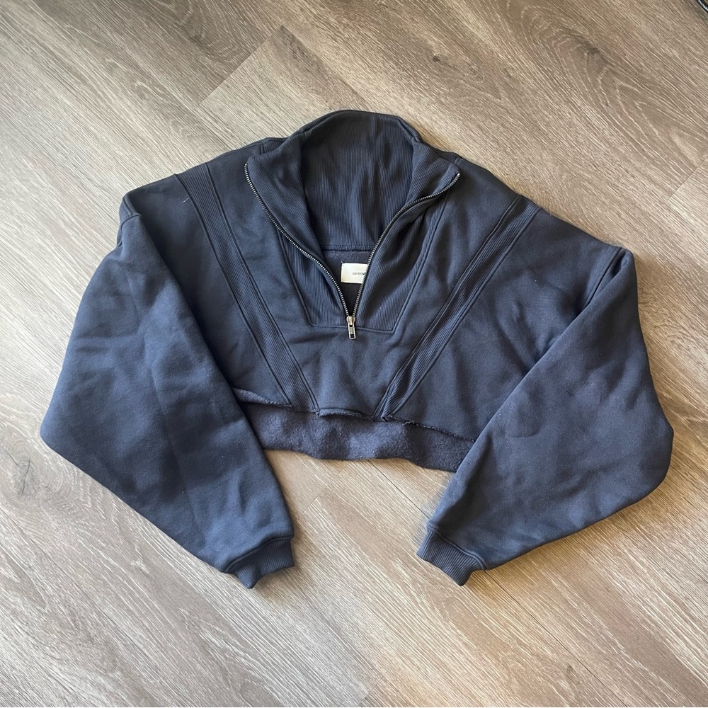 Joah Brown Navy Cropped Sweatshirt